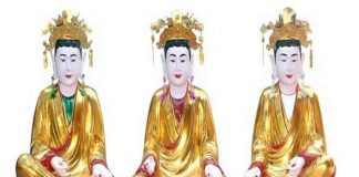 Ba bài văn khấn Mẫu phổ biến tại đền, chùa Việt Nam