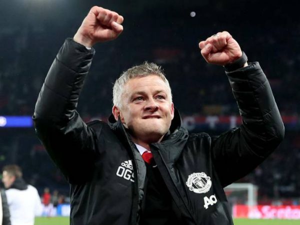 Solskjaer phải đạt top 4 NHA để giữ ghế ở MU