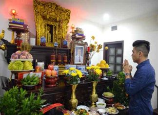 văn khấn 49 ngày cho người mới mất