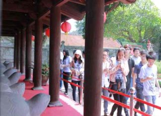 văn khấn cầu thi cử đỗ đạt tại đền