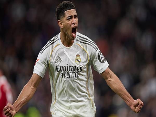 Top tiền vệ tấn công hay nhất hiện nay gồm những ai?