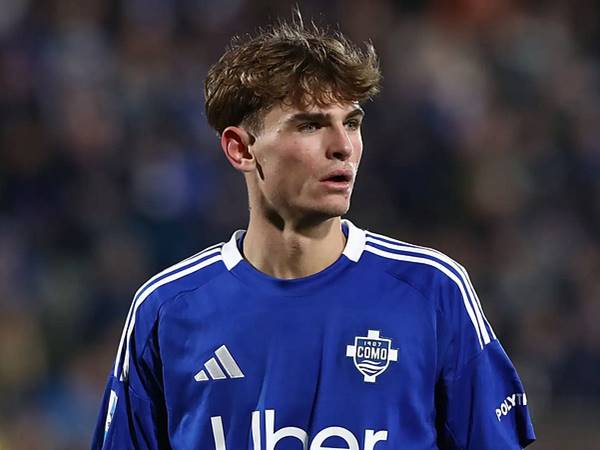 Tin Real Madrid: Nico Paz được liên hệ trở về mái nhà xưa