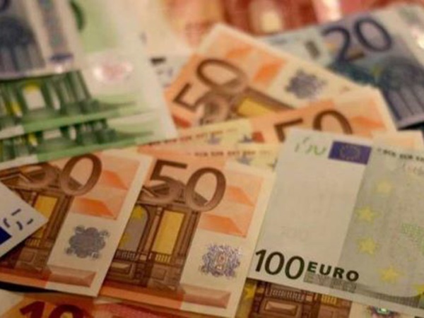 Nằm mơ thấy tiền âm phủ là điềm gì, nên chọn số gì?