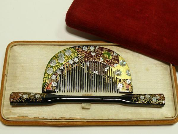 Nằm mơ thấy lược chải đầu là điềm gì?