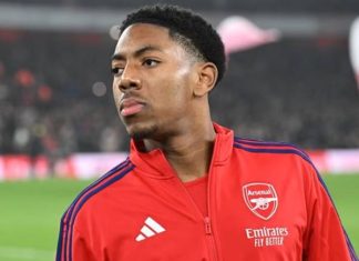 Tin Arsenal: Pháo thủ chốt tương lai Myles Lewis-Skelly