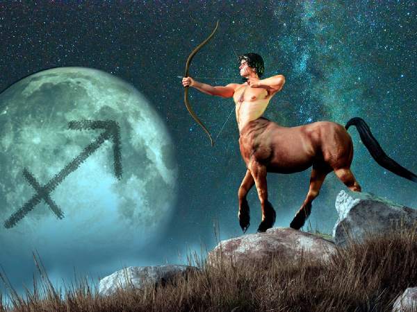 Tử vi cung Nhân Mã ngày 2/5 dự báo điều gì?