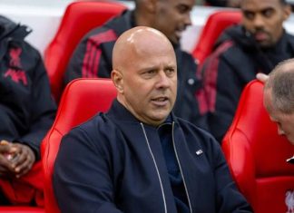 Tin Liverpool: Sếp lớn Liverpool vẫn tin tưởng Arne Slot